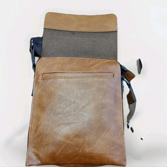 Designer Inspired Tan Leather Look Flap Messenger Bag NWT Wide X Body Strap - Picture 3 of 12